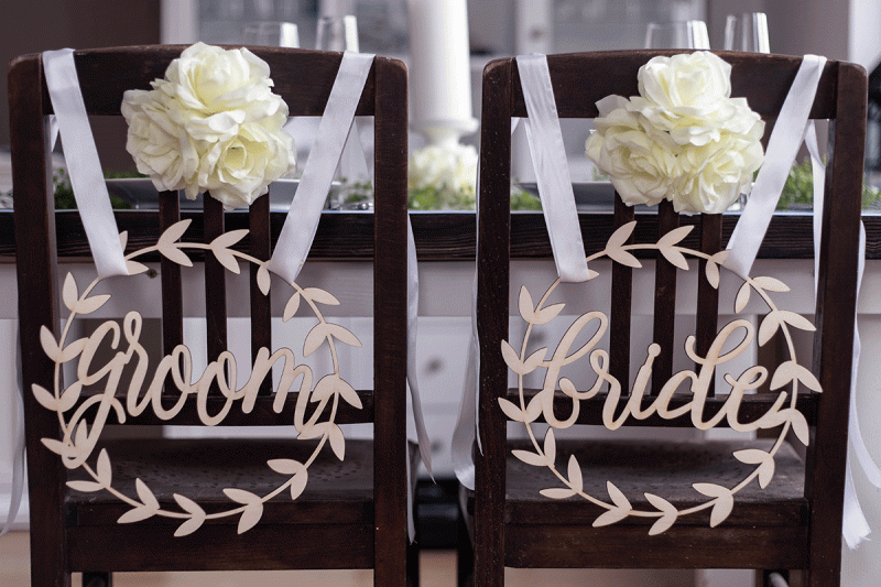 Stuhlschild Bride und Groom